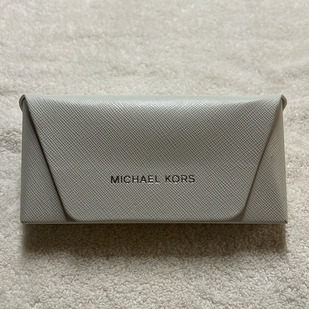 Michael Kors Authentic Avellino MK 2169 Sunglasses 39056F - Picture 2 of 5